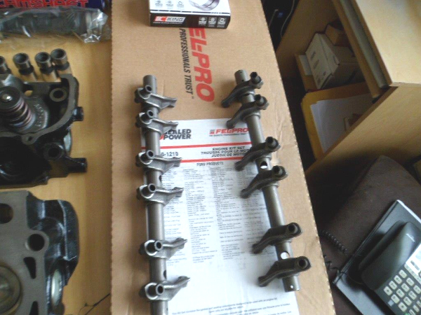 2.9 Cologne rocker arm set